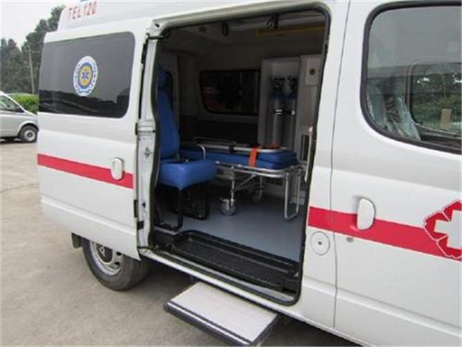 兴仁救护车出租服务案例7